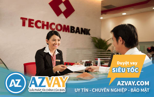 Khách hàng sẽ được chuyên viên hỗ trợ mọi quá trình vay vốn kinh doanh Techcombank.