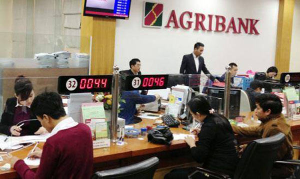 Đáo hạn ngân hàng Agribank với mức lãi suất ưu đãi.
