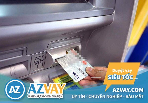 Rút tiền thẻ tín dụng ngân hàng HSBC tại cây ATM