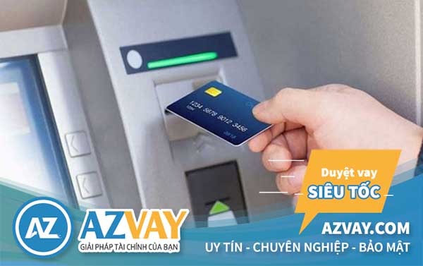 Lưu ý khi rút tiền thẻ tín dụng ngân hàng tại ATM